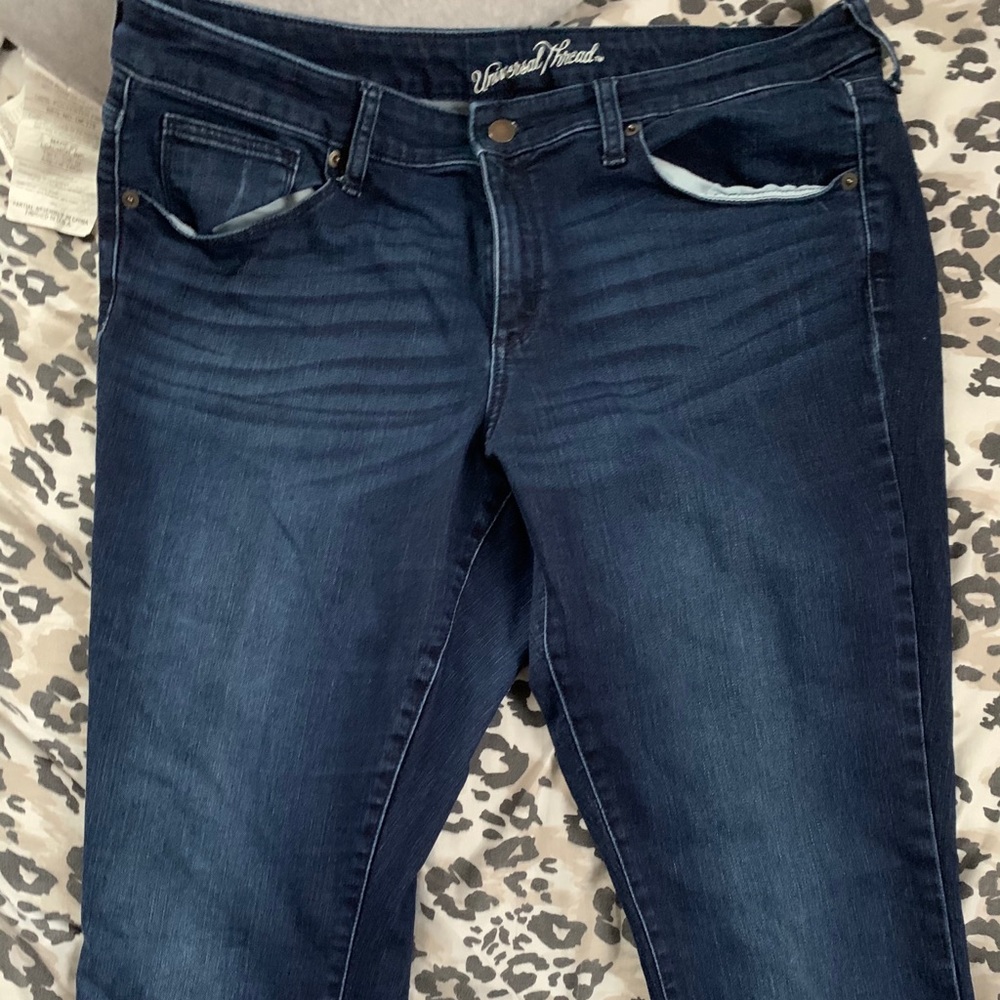 Universal Thread size 16 jeans